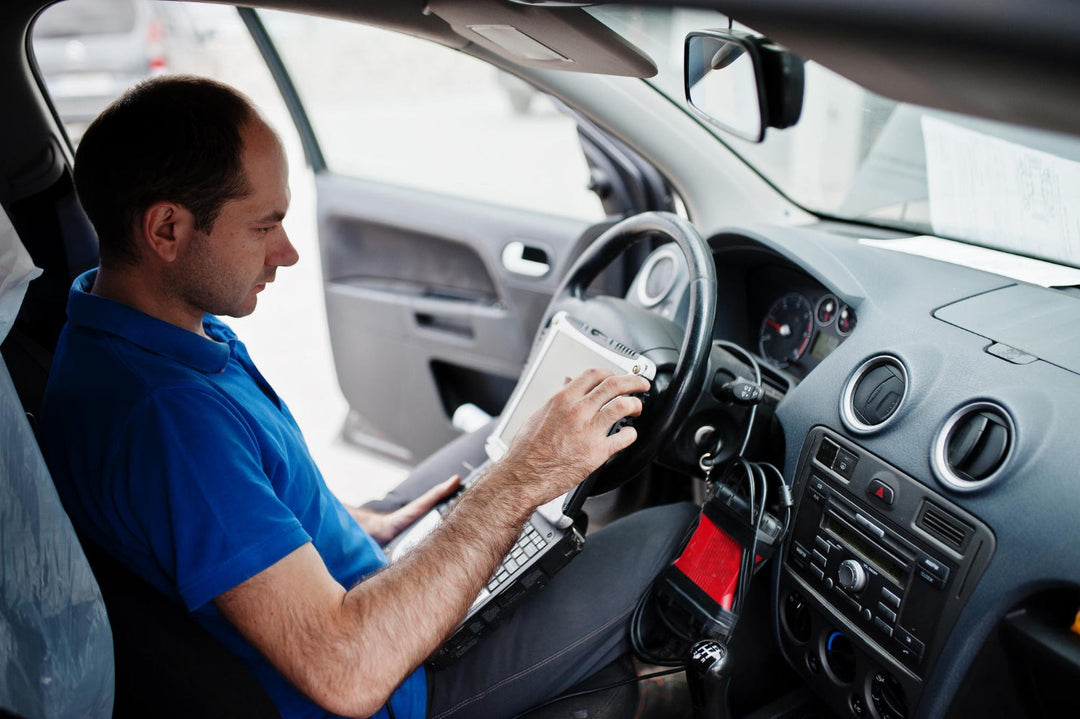 Top Tips for Installing a GPRS Tracker Device in Your Car